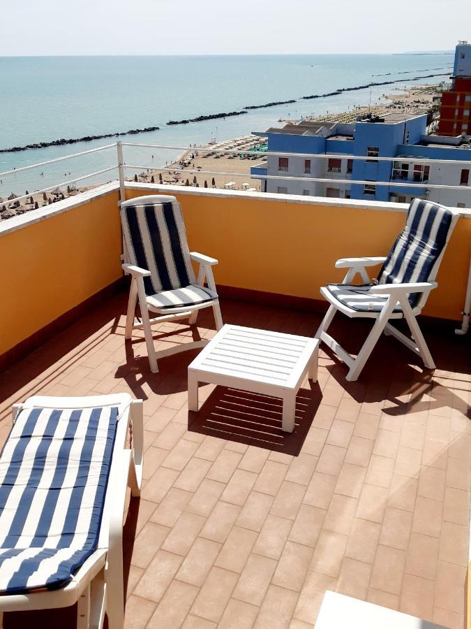 Apartament La Terrazza Sul Mare Montesilvano Marina Zewnętrze zdjęcie