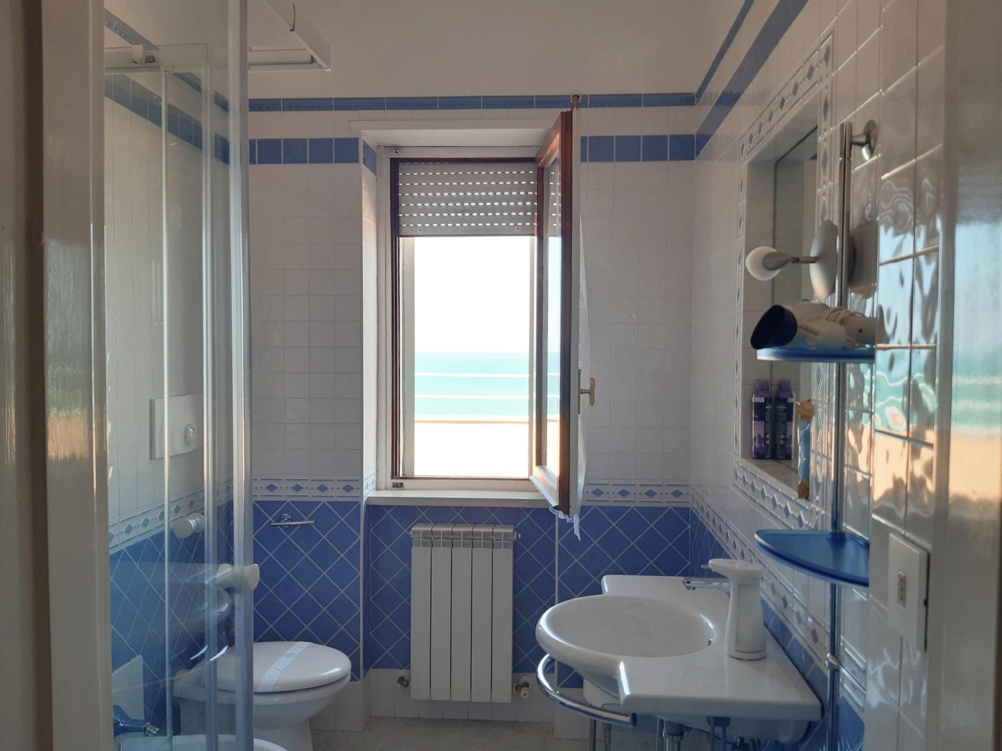 Apartament La Terrazza Sul Mare Montesilvano Marina Zewnętrze zdjęcie